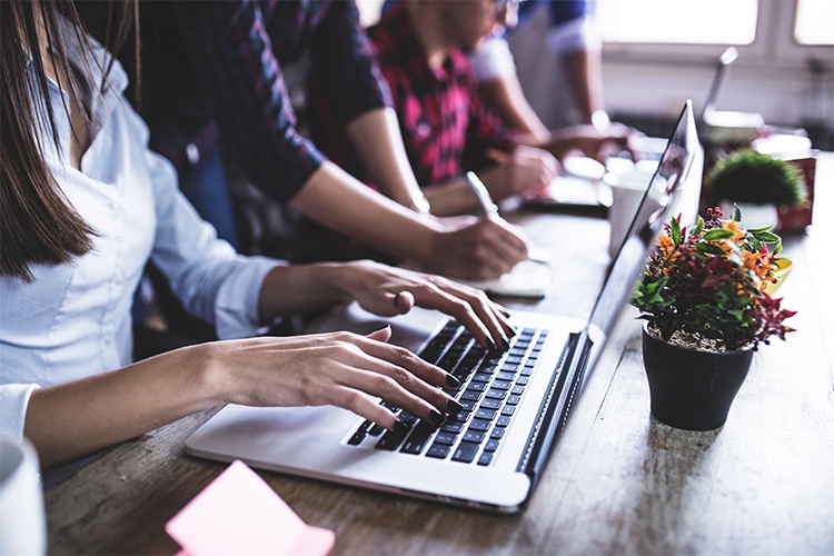 6-cosas-que-los-clientes-esperan-de-tu-contact-center.jpg